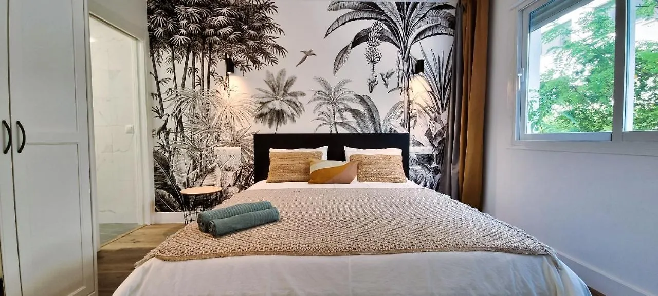 Exclusive Two Bedroom Apartment In Marbella Centre 0*,